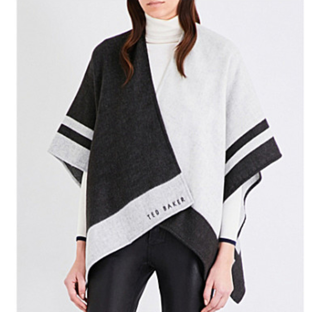 NWT Oversized Cube Scarf Cape